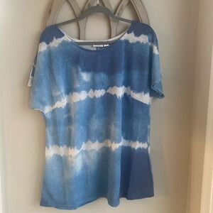 Avenue Braylee blue Tie Dye Tee Shirt Size 14 NWT
